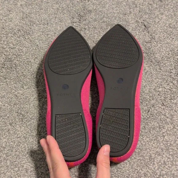 Rothy's Berry Pink Point Flats Size 8 - Picture 5 of 9